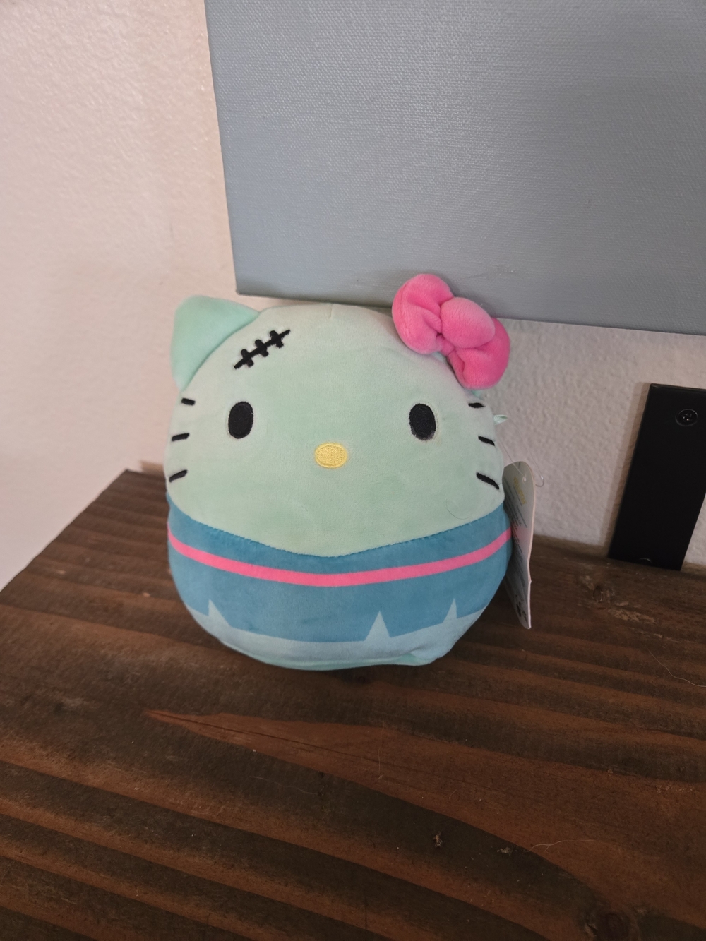 Hello Kitty Halloween Squishmallow
